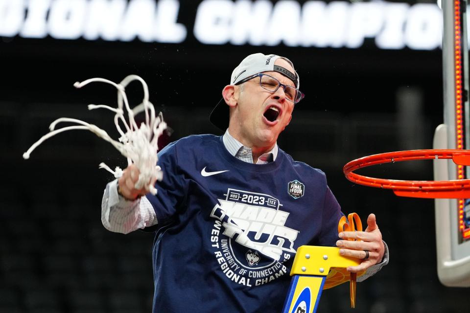 Connecticut coach Dan Hurley cuts down the net following a victory over Gonzaga in last year's NCAA West Regional final.