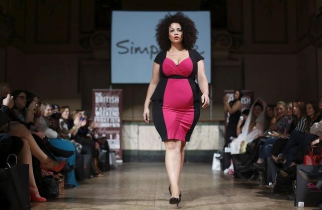 Plus-Size Runway Show At London Fashion Week Proves 'High Fashion Is For  All