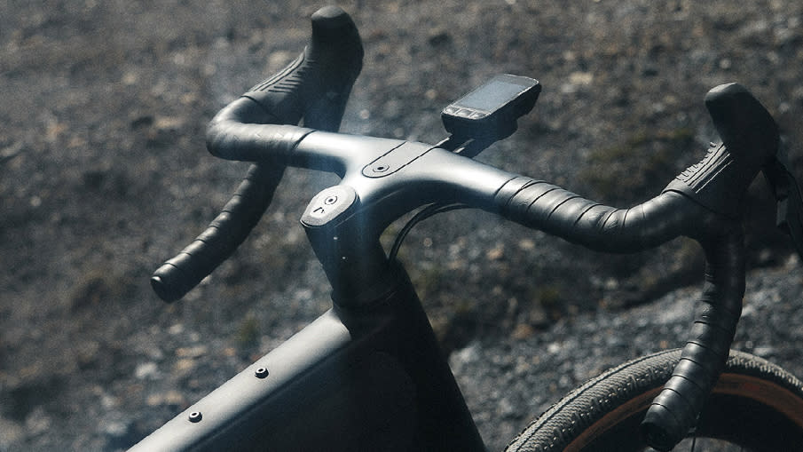 Close up on the cockpit of the new Canyon Grail