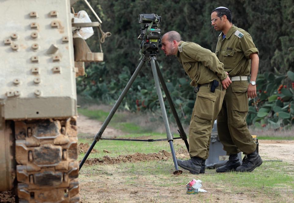 Israeli Troops Continue To Gather On Border As UN Call For Truce