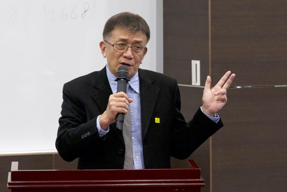 Yang Hong-chih, director of Taiwan Transportation Safety Board, speaks during a press conference held in Taipei in Taiwan on Tuesday, April 6, 2021. Investigators looking into Taiwan's deadliest railway disaster in decades combed through the crushed wreckage and debris for three days before they found the microSD chip from the dashboard camera of a construction truck that collided with a train coming out of a tunnel, officials said Tuesday. (AP Photo/Johnson Lai)