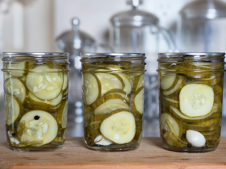 dill pickles in jar