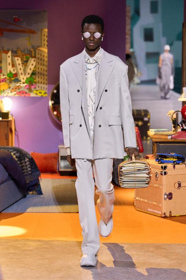 Virgil Abloh Made Playful Suits for Louis Vuitton Fall 2020