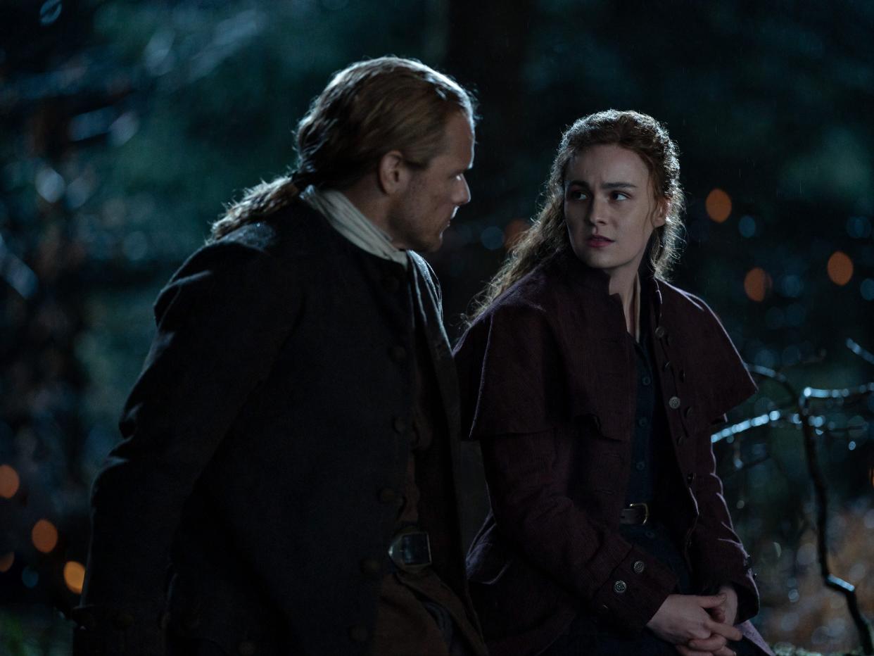 Jamie Fraser (Sam Heughan) and Brianna Fraser (Sophie Skelton) in "Outlander" season seven, episode two.