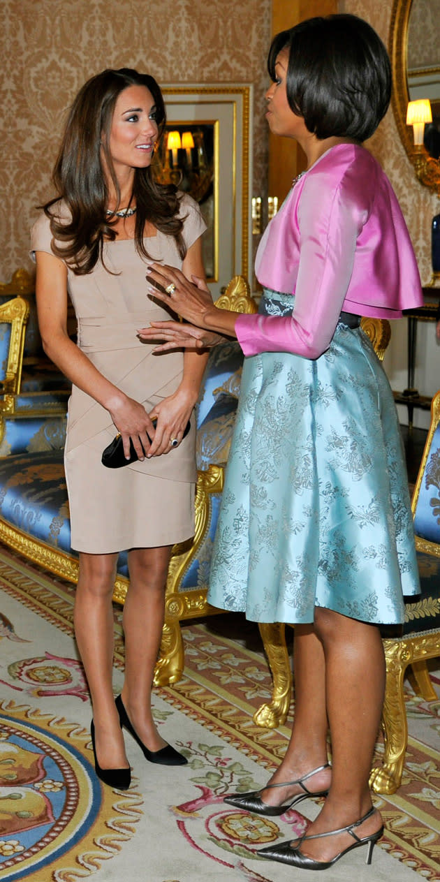 Stars-in-Kleidung-von-der-Stange-Kate-Middleton-Michelle-Obama