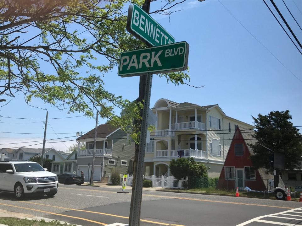 A locally famous red tringle house sits at a busy corner in a residential and commercial section of downtown Wildwood but not for long.  It is due to be moved Tuesday so condos can be built on the property