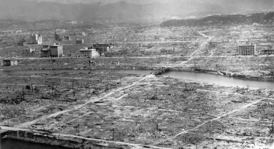 The day after in Hiroshima. <a href="https://commons.wikimedia.org/wiki/File:Hiroshima_Aftermath_-_cropped_Version.jpg" rel="nofollow noopener" target="_blank" data-ylk="slk:US Navy;elm:context_link;itc:0;sec:content-canvas" class="link ">US Navy</a>