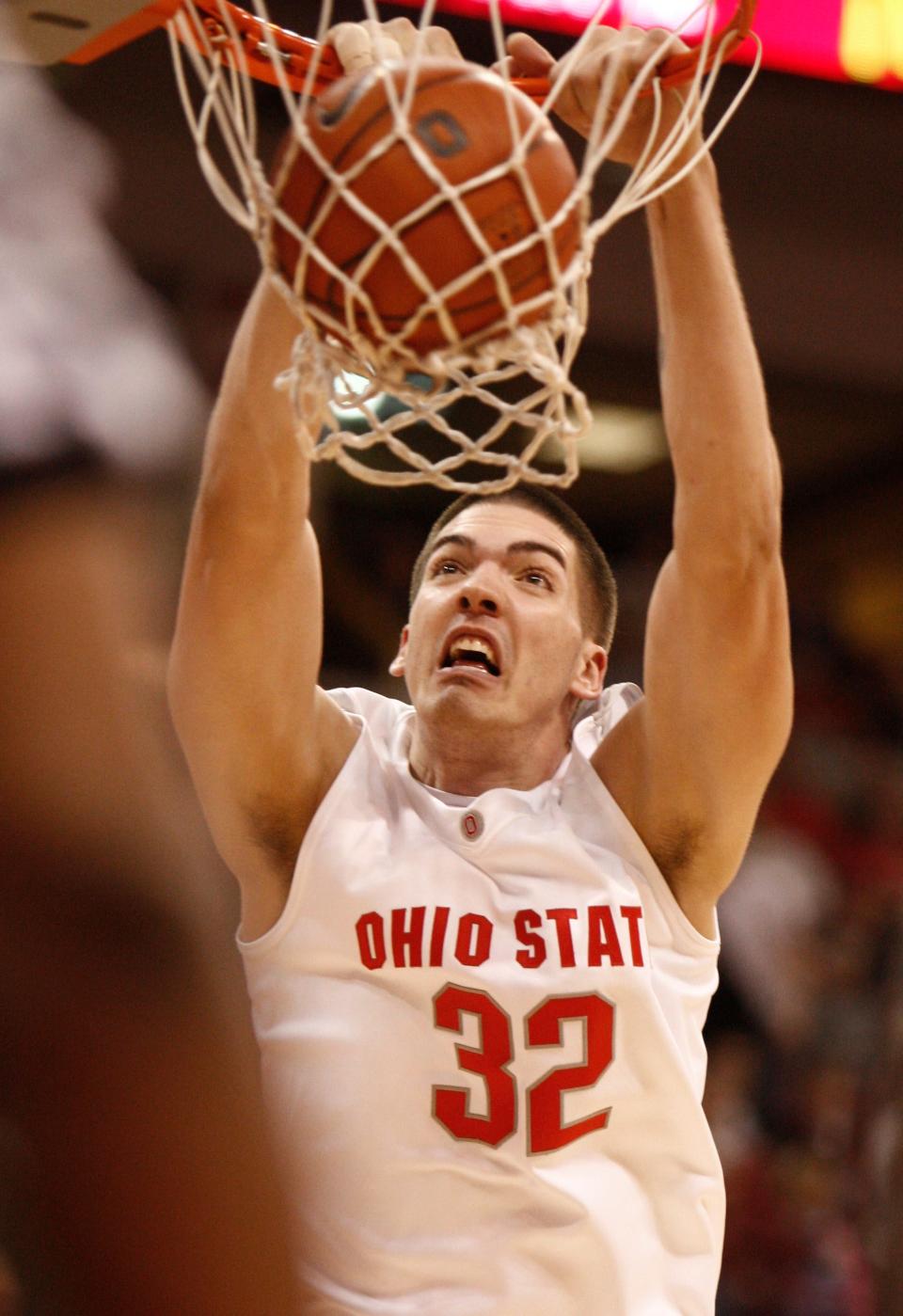 (OSUBASKETBALL SQUILLANTE 2/24/09) Ohio State's B.J. Mullens puts in two points late in the 1st half of a basketball game against Penn State at Value City Arena Tuesday evening. (Dispatch photo by Fred Squillante.)