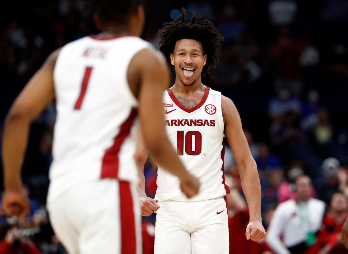 How to watch Arkansas vs. Texas A&M basketball on TV, live stream in