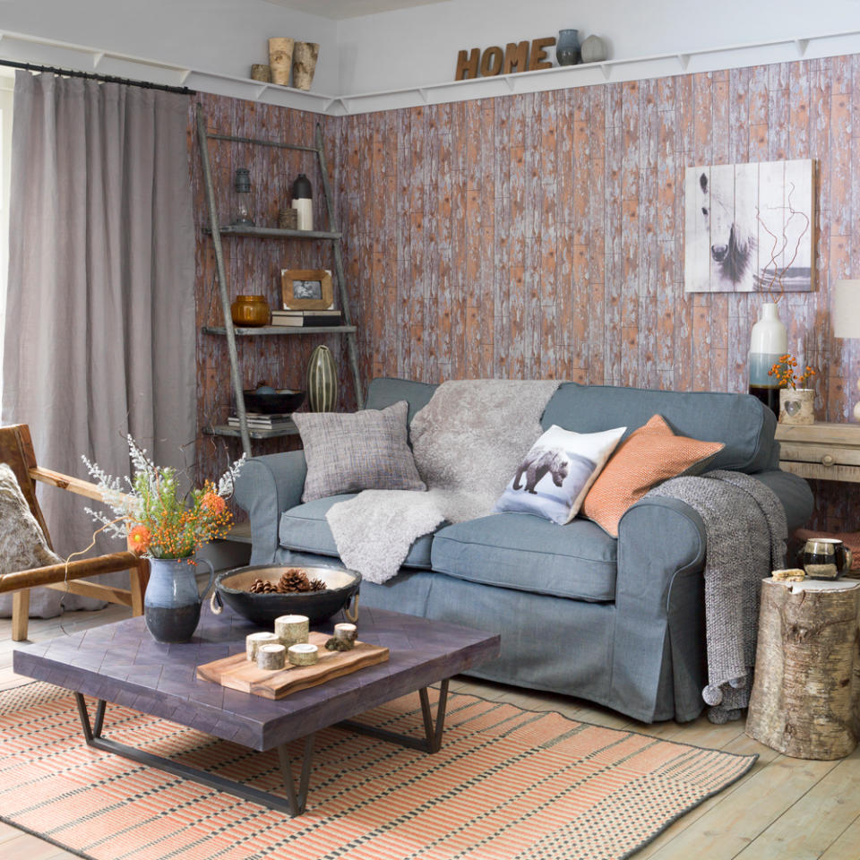 Adorn the walls with rustic-look wood