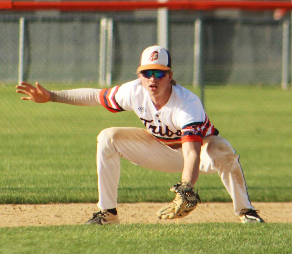 Pontiac third baseman Drew Wayman is set to make a play Wednesday against Eureka. Wayman played just two innings but started a double play on defense and had a run-scoring base hit.