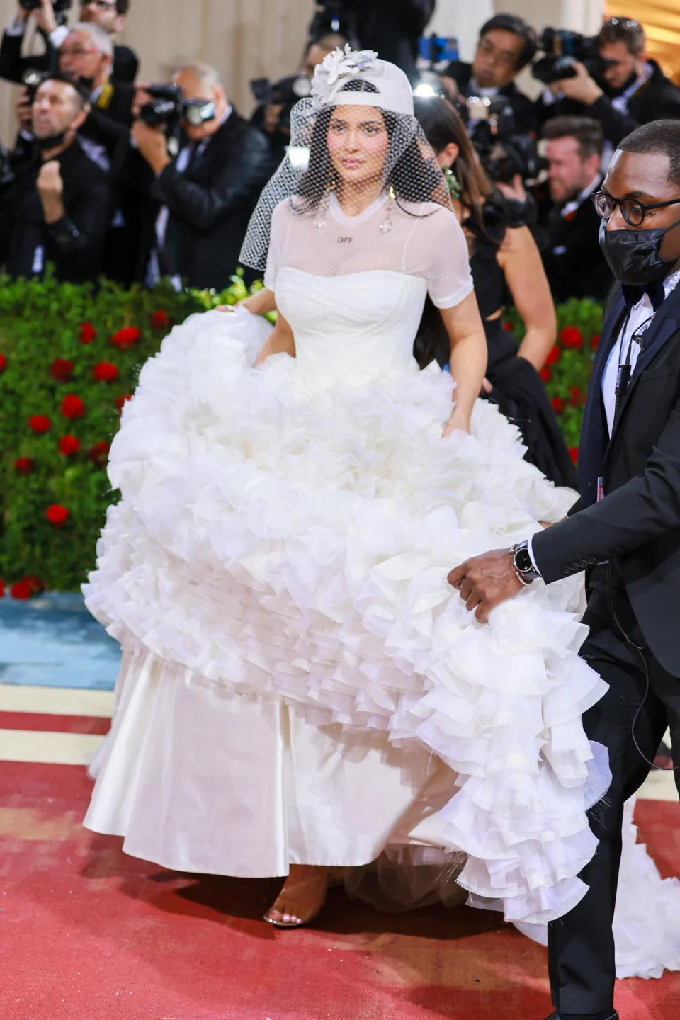 kylie jenner 2022 met gala, met gala shoes, met gala style, off-white dress, gianvito rossi sandals, clear sandals,  Gianvito Rossi Metropolis PVC Slingback Sandals