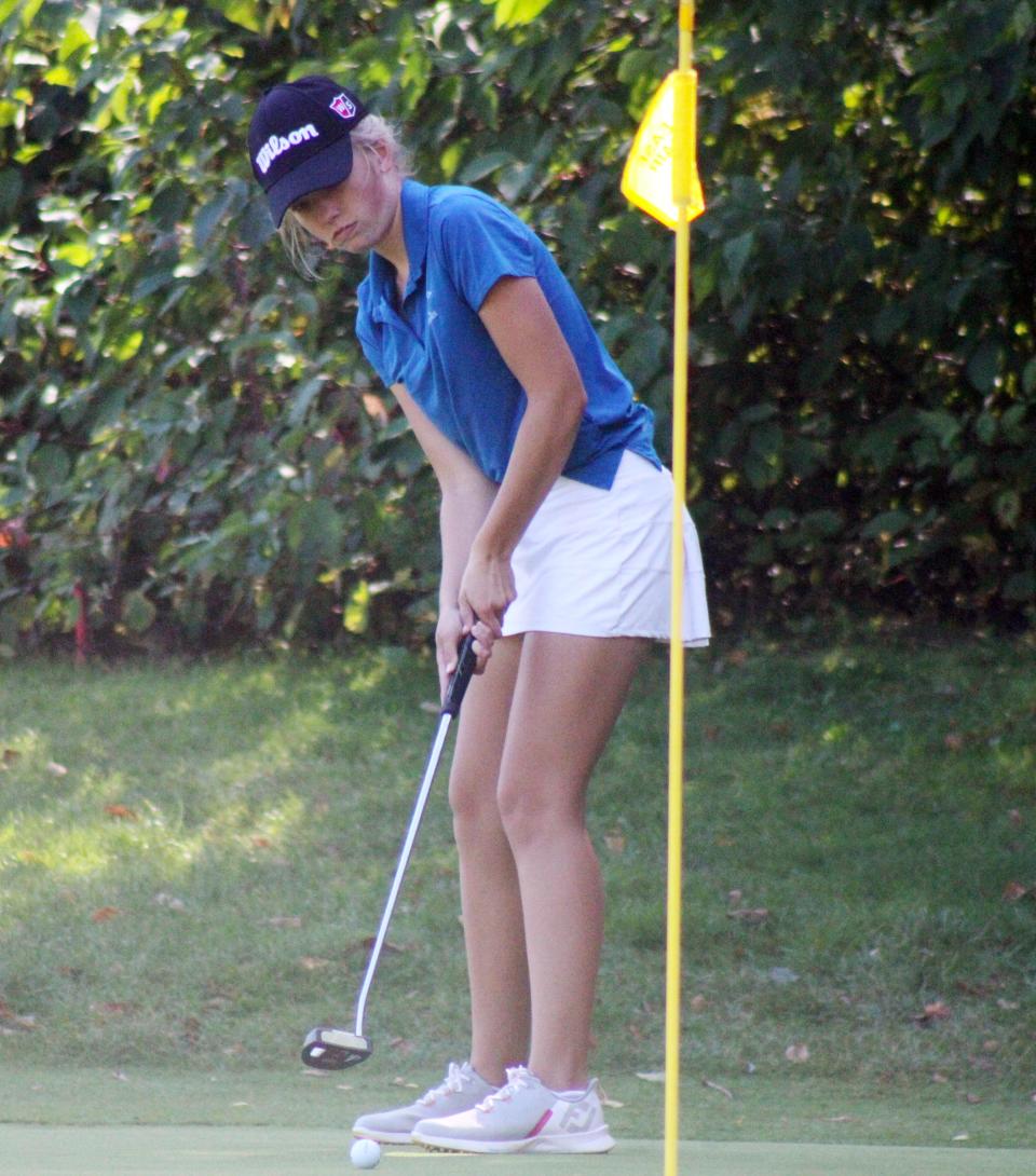 Petoskey's Riley Barr came within a stroke of an individual regional title in Midland, shooting a team-best 77 that placed her second overall.