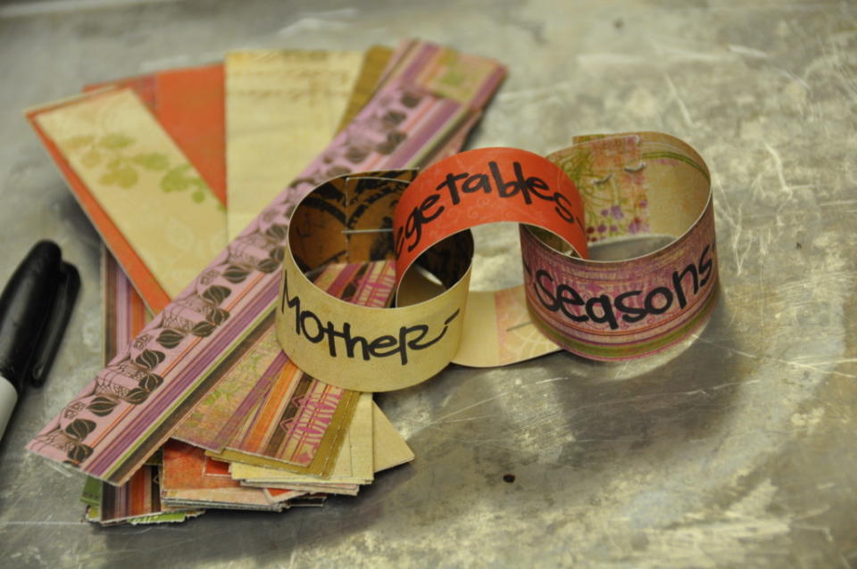 Gratitude Paper Chain