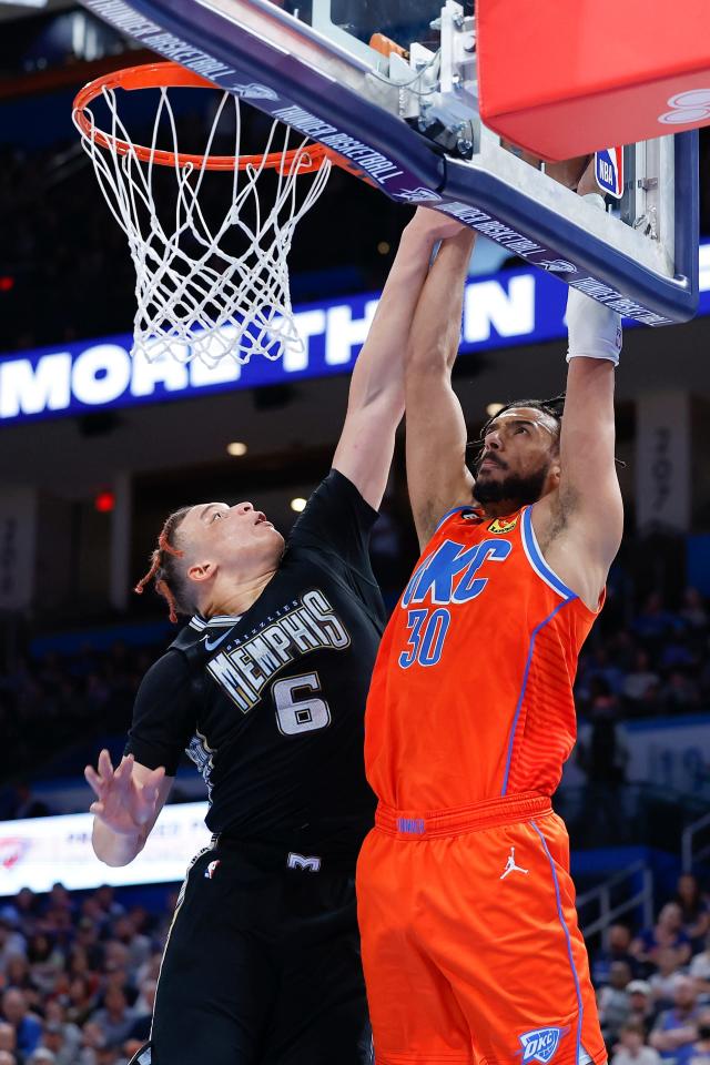 Kenneth Lofton Jr. had a career-high 42 points vs the Thunder