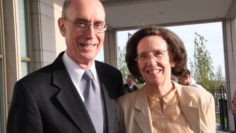 Sister Kathleen Eyring and her husband, President Henry B. Eyring, on the second day of the dedication of the Oquirrh Mountain Utah Temple, August 22, 2009, in South Jordan, Utah.