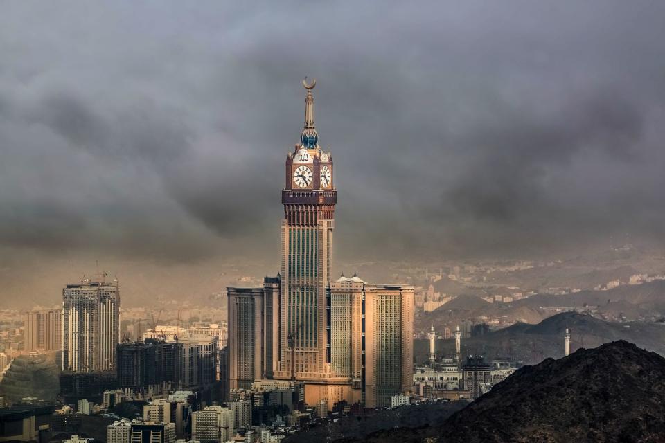 Makkah Royal Clock Tower Hotel