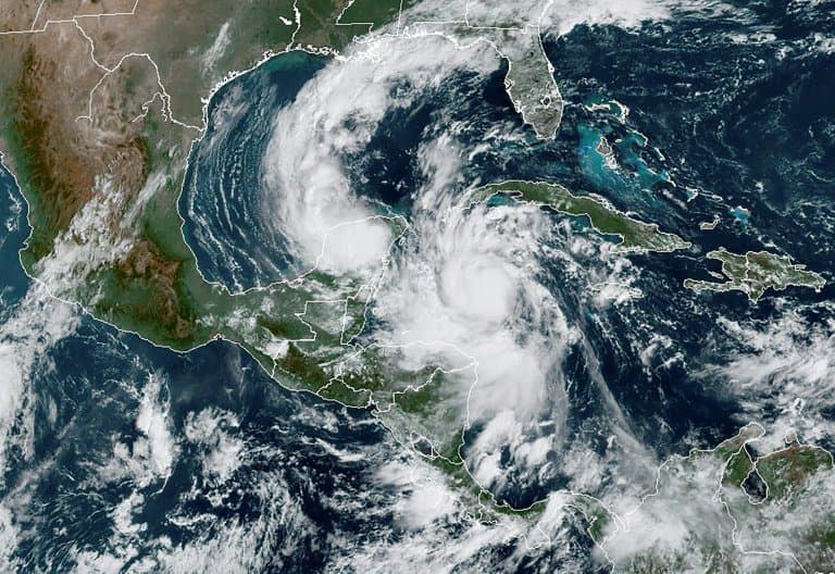 Vue satellite de l'ouragan Delta au dessus de la mer des Caraïbes, dans l'après-midi du 6 octobre 2020.  - Handout © 2019 AFP