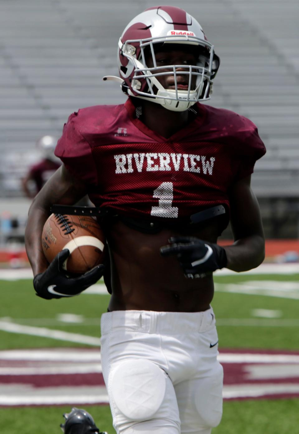 Defensive Back Charles Lester of Riverview High School.