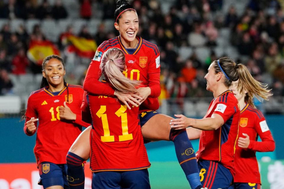 Jenni  Hermoso and her team mates during the World Cup (AP)