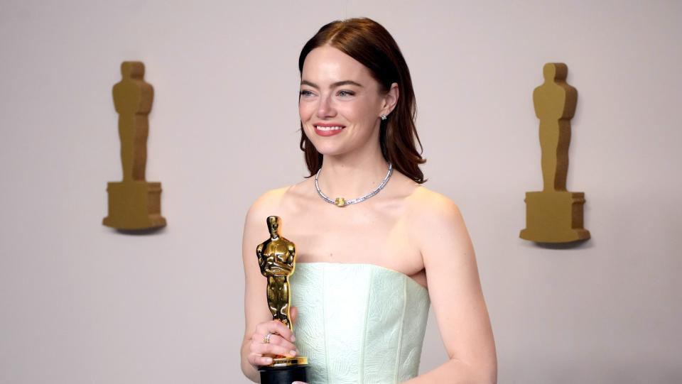 Emma Stone, 2024