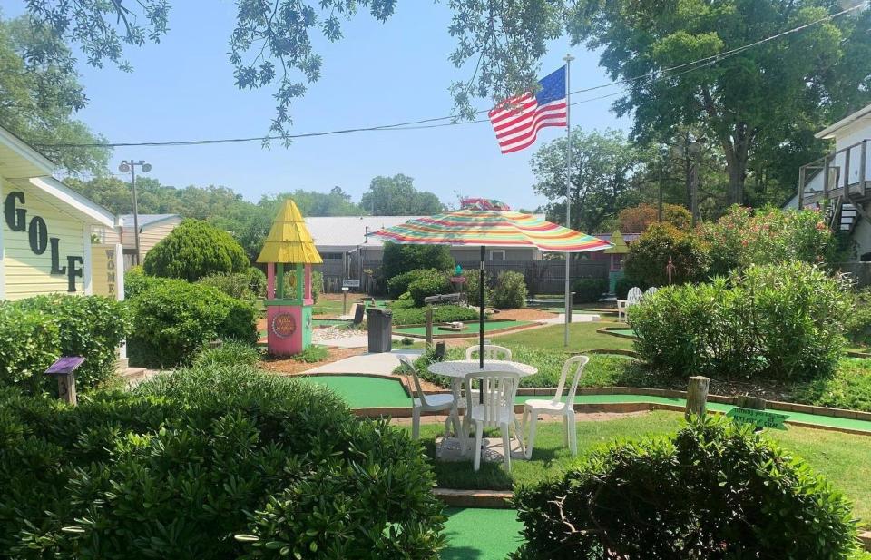 Play mini golf and eat ice cream at Fantasy Isle Ice Cream and Golf in Holden Beach.