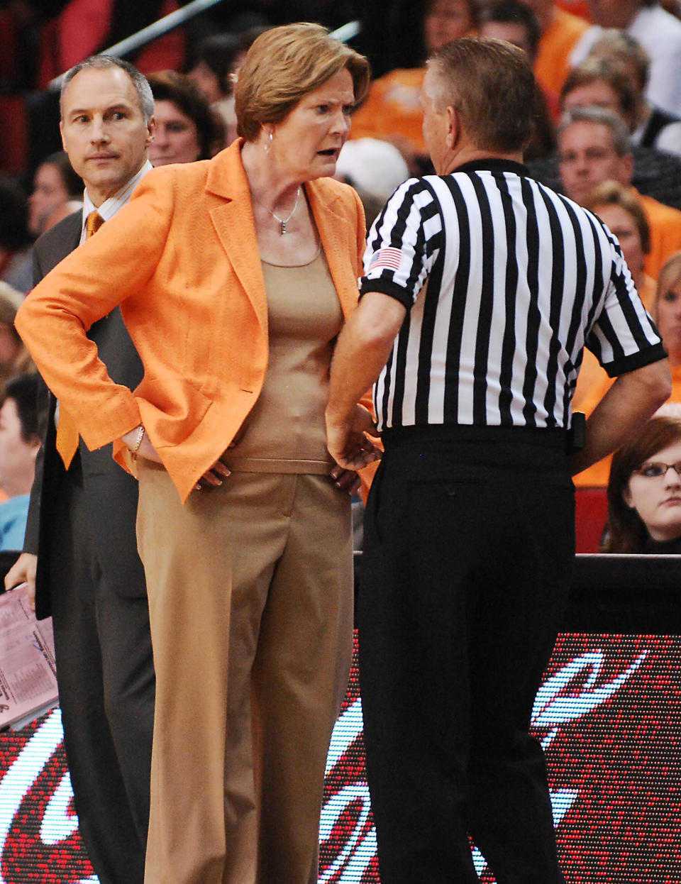 Tennessee coach Pat Summitt talks with an official after a technical foul was called on Tennessee during the second half of an NCAA college basketball game against Georgia in Athens, Ga., on Thursday, Jan. 21, 2010. Georgia beat Tennessee 53-50. (AP Photo/Tricia Spaulding)