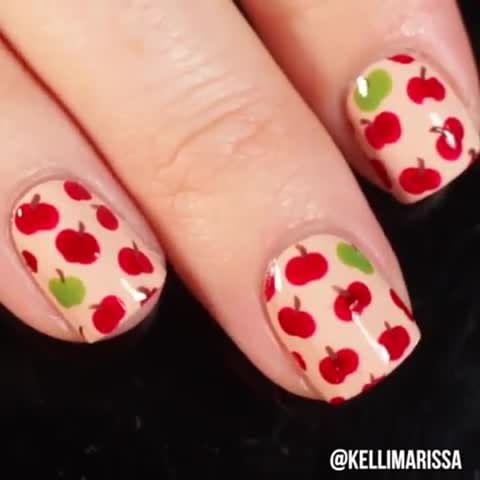 <p>Have you already showed up to dinner with turkeys and leaves on your nails before? This apple manicure is a juicy take on fall that's still heavy on the nail art. </p><p><a href="https://www.instagram.com/p/B2w1YAZhD3J/" rel="nofollow noopener" target="_blank" data-ylk="slk:See the original post on Instagram;elm:context_link;itc:0;sec:content-canvas" class="link ">See the original post on Instagram</a></p>