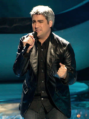 Taylor Hicks performs on May 9
FOX's American Idol