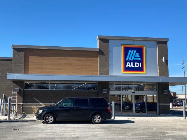 Aldi announces opening date new Loves Park store