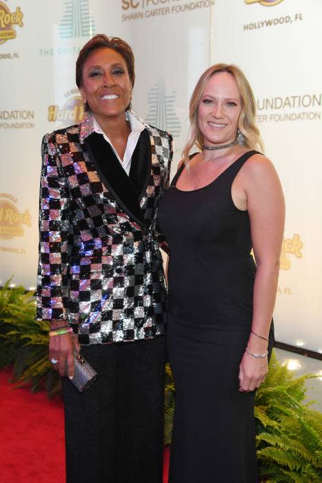 gma-robin-roberts-and-amber