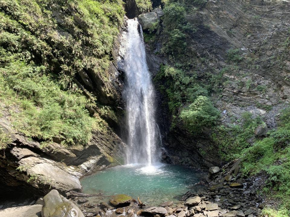 神山瀑布步道（圖片來源：茂林國家風景區）