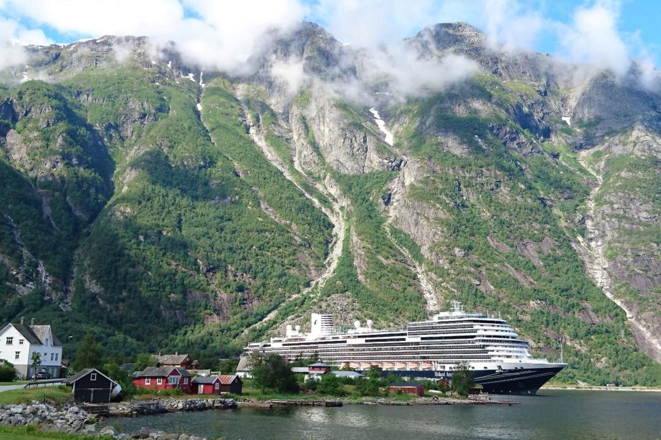 Koningsdam ship from Holland America Line