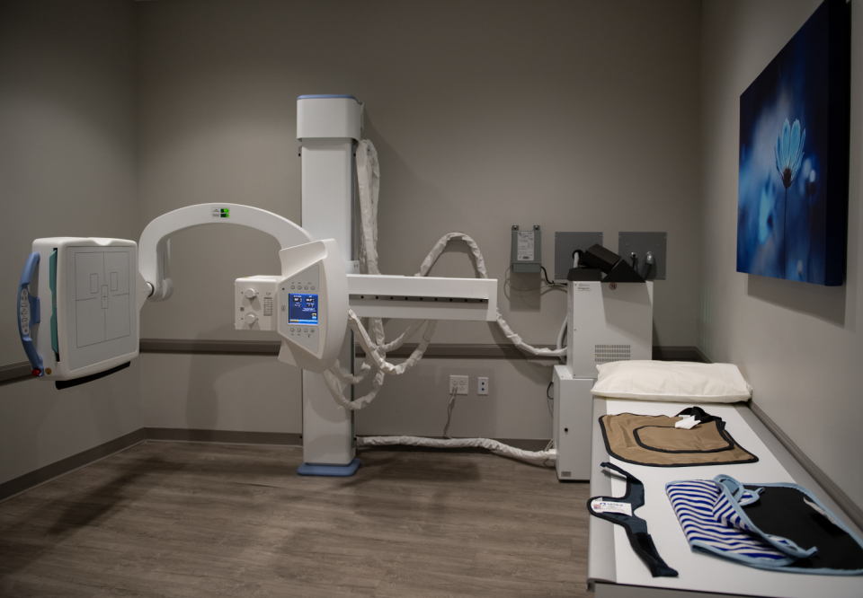 The UH Urgent Care in Kent includes an x-ray room.