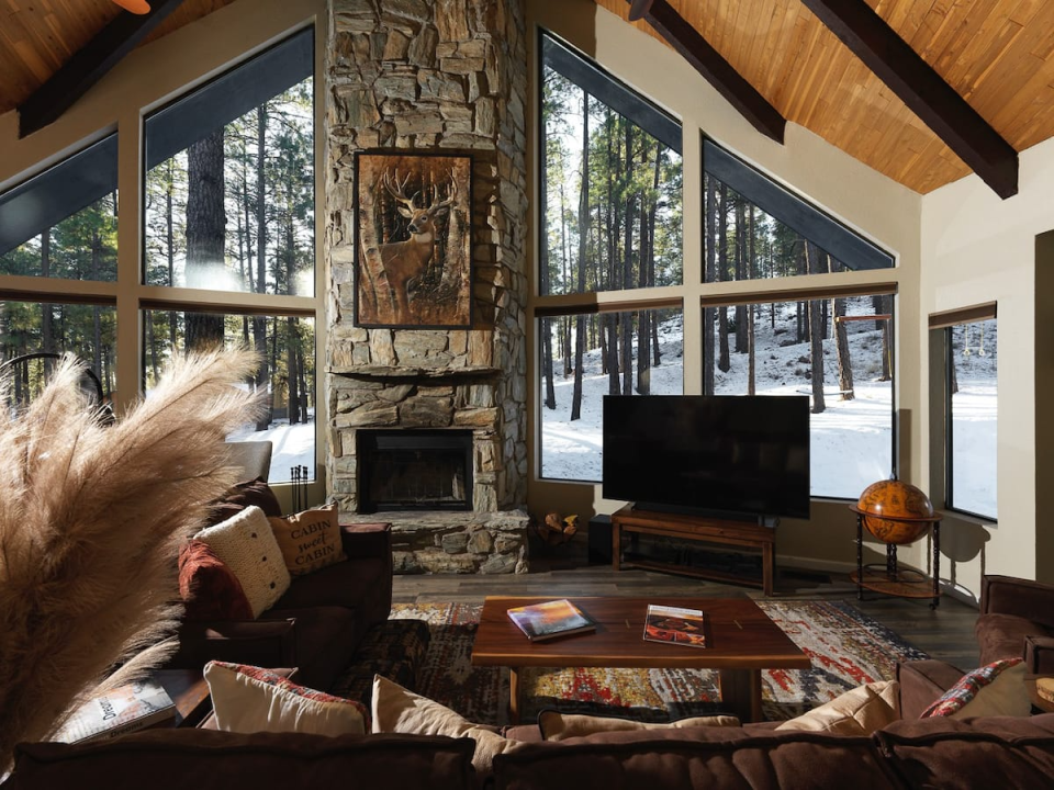 Cobalt Cabin Airbnb in Williams, Arizona