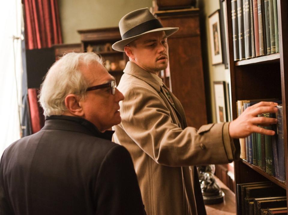 Martin Scorsese y Leonardo DiCaprio en el set de ‘Shutter Island’ (Paramount/Kobal/Shutterstock)