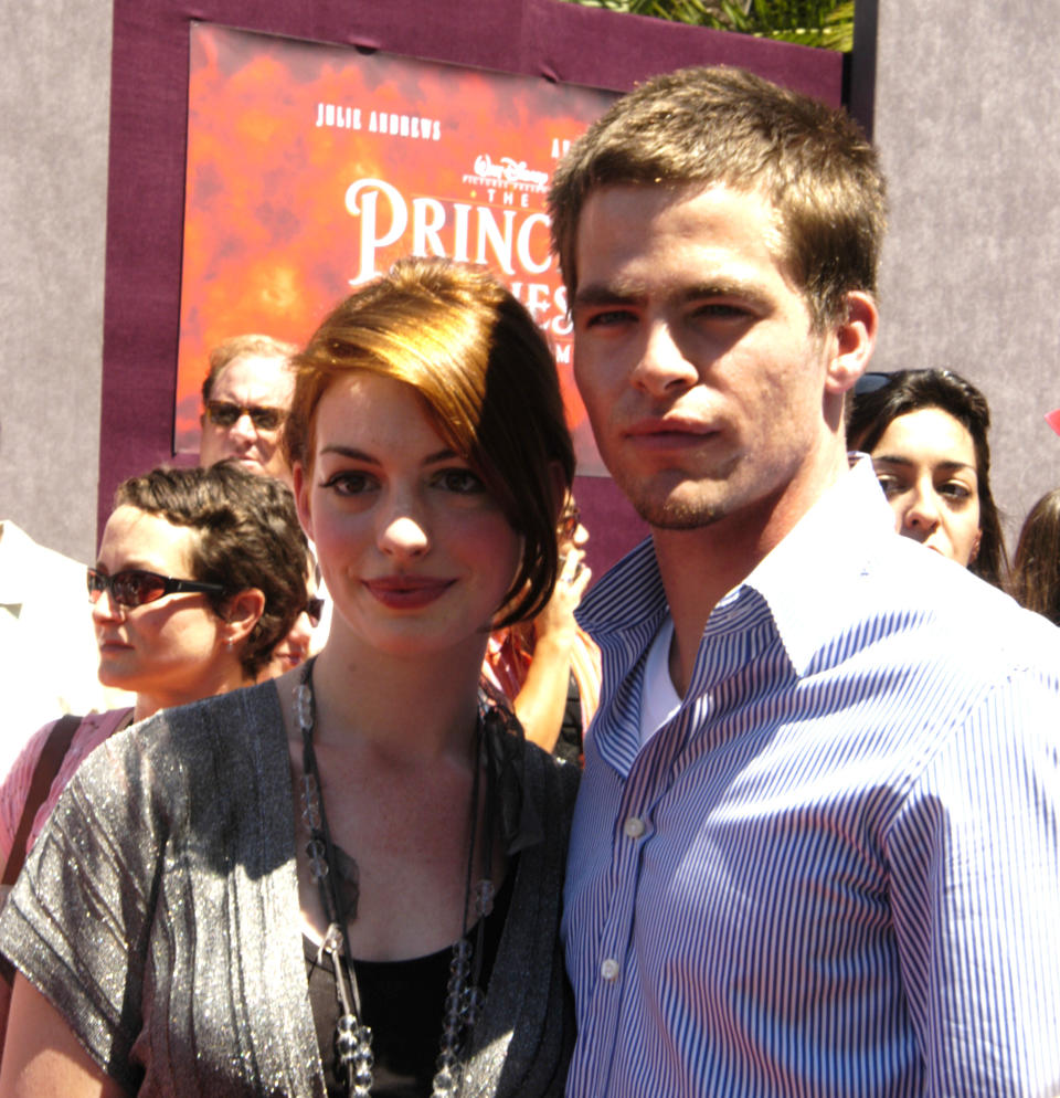 Chris Pine fue el interés romántico de Anne Hathaway en 'El diario de la princesa 2'. (Foto de Barry King/WireImage)