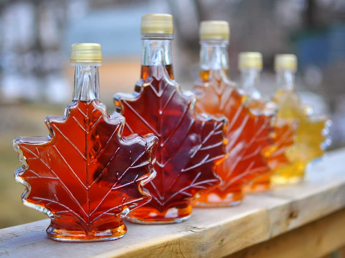 Different colour variatons of maple syrup, made by a backyard hobbyist, in Springhill, N.S.  (Cindy Creighton/Shutterstock - image credit)