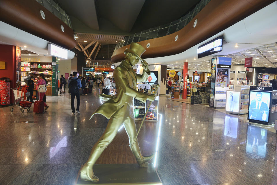 Johnnie Walker display at Kempegowda International Airport in Bengaluru (Bangalore), Karnataka, India. Kempegowda International Airport saw a rise in passengers as well as cargo movement as around 6.94 million domestic passengers and 1.08 million international fliers passed through the airport between April and June 2018. Kempegowda Airport is the third-busiest airport by passenger traffic in the country, behind the airports in Delhi and Mumbai, and is the 34th busiest airport in Asia. The airport also handled about 314,060 tonnes (346,190 short tons) of cargo in the year 2017. (Photo by Creative Touch Imaging Ltd./NurPhoto via Getty Images)