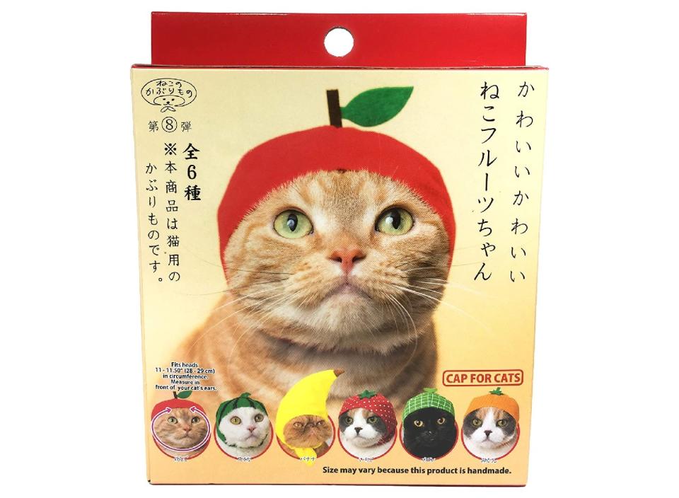 Unleash your kitty's swagger with this cat cap by Kitan. (Source: Amazon)