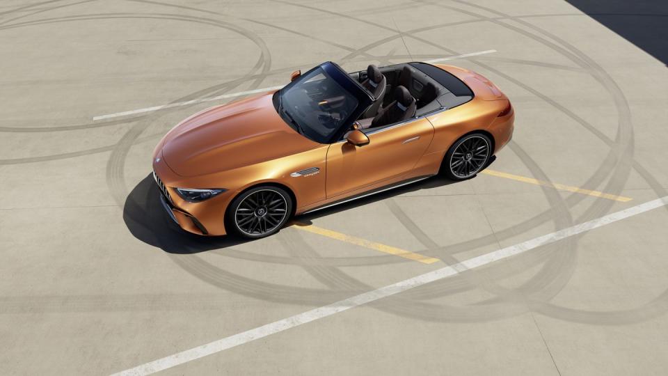 2023 mercedes amg sl63 big sur edition features a special finish and collection of features