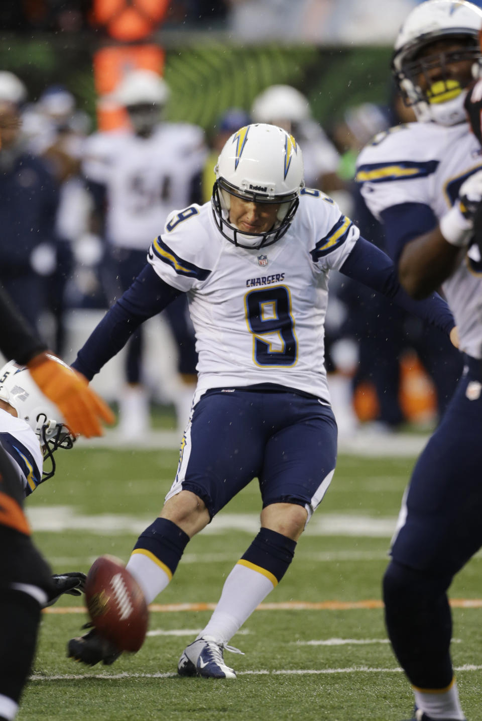 San Diego Chargers place kicker Nick Novak (9) boots a 25-yard field goal against the Cincinnati Bengals in the second half of an NFL wild-card playoff football game on Sunday, Jan. 5, 2014, in Cincinnati. (AP Photo/David Kohl)