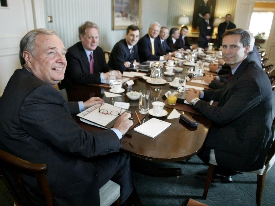 Canadian Prime Minister Paul Martin (L) holds a First Ministers' meeting at his official residence in Ottawa, January 30, 2004.