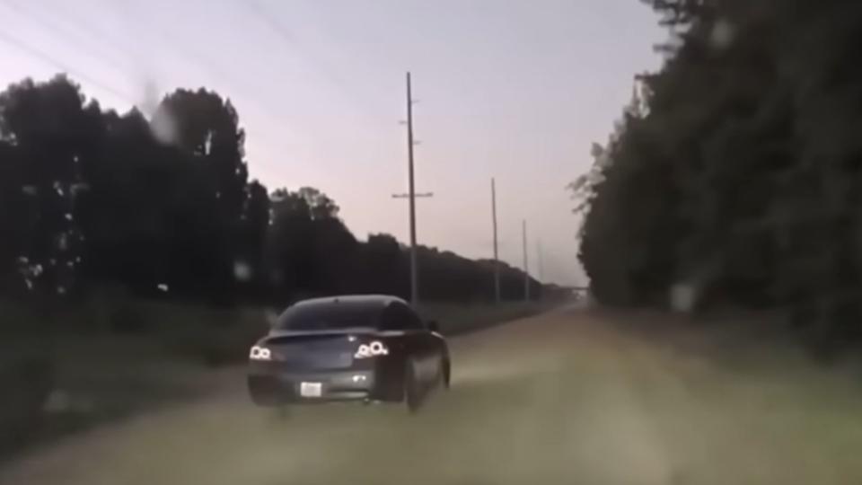 Arkansas Cop PITs Infiniti Hard