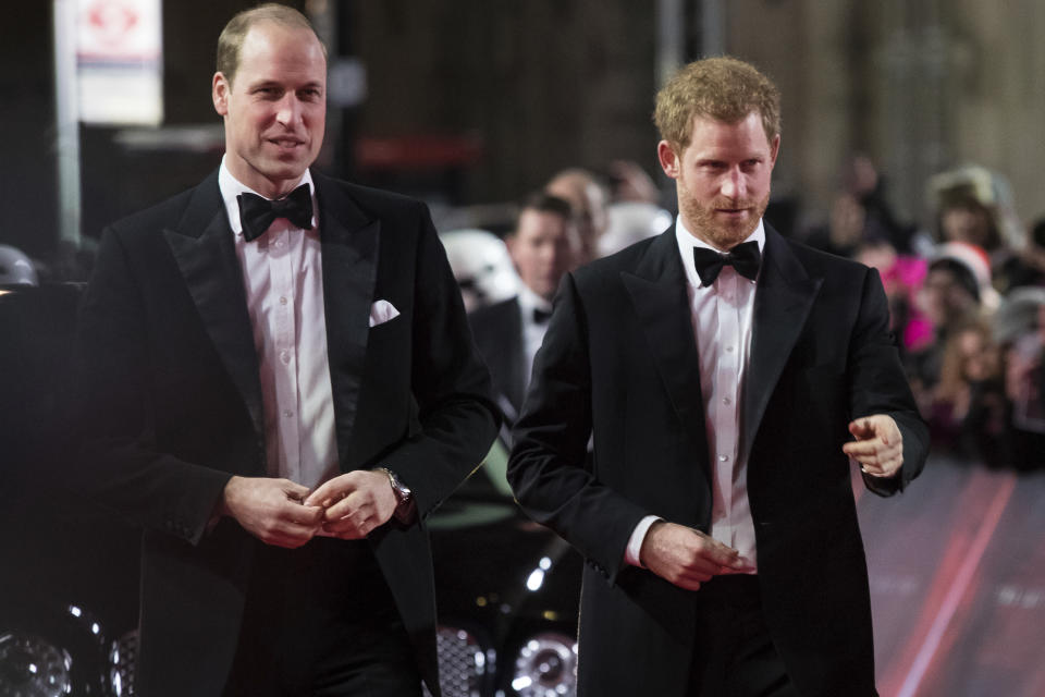 Die Prinzen William und Harry besuchten die Europa-Premiere von „Star Wars: Die letzten Jedi“. (Bild: AP Photo)