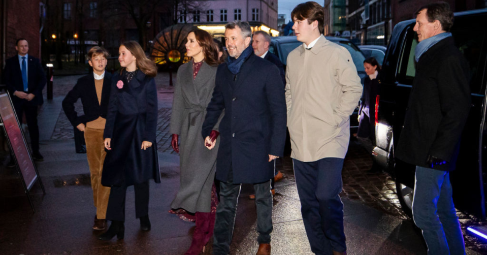 Princess Mary and Prince Frederik holding hands 