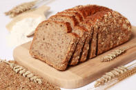 <b>High-fibre foods</b><br> Fibre-rich foods also digest slowly and include cereals, figs, bran, whole wheat, grains, seeds, potatoes, vegetables and almost all fruit (especially apricots and prunes).