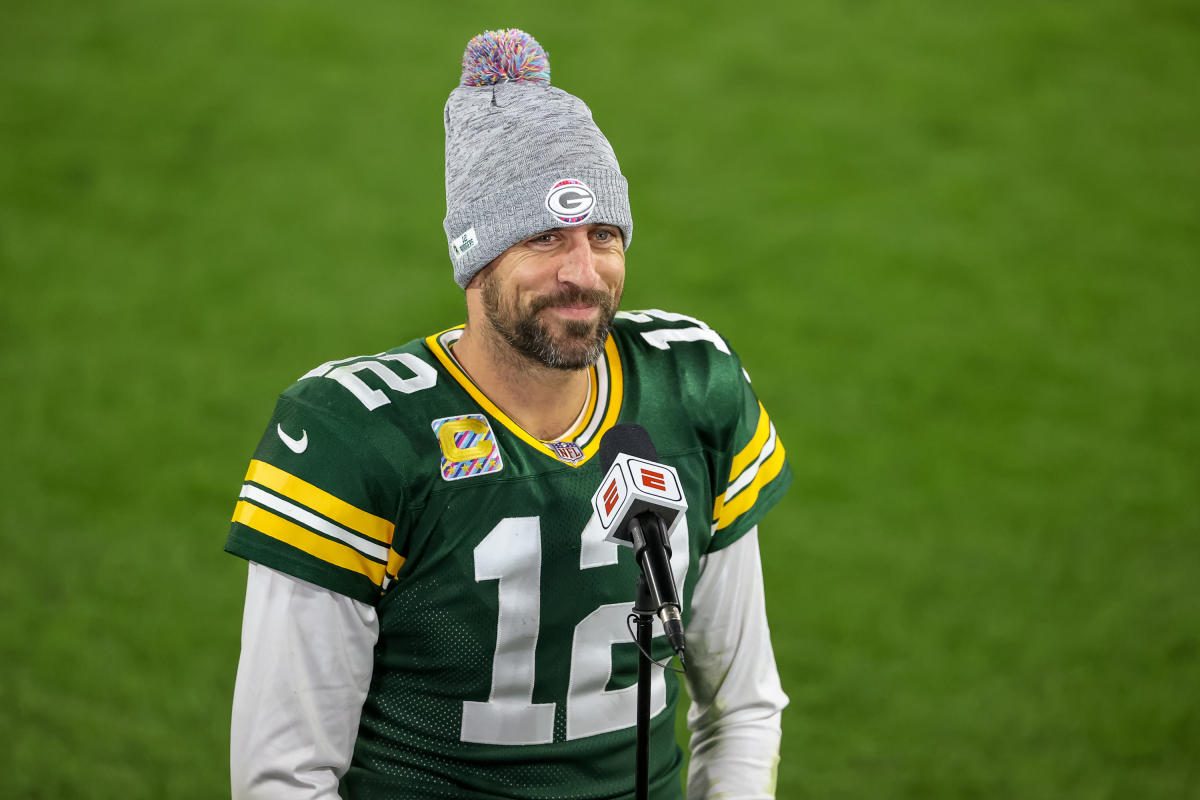 Padecky: A sorry start to the end of Aaron Rodgers' career