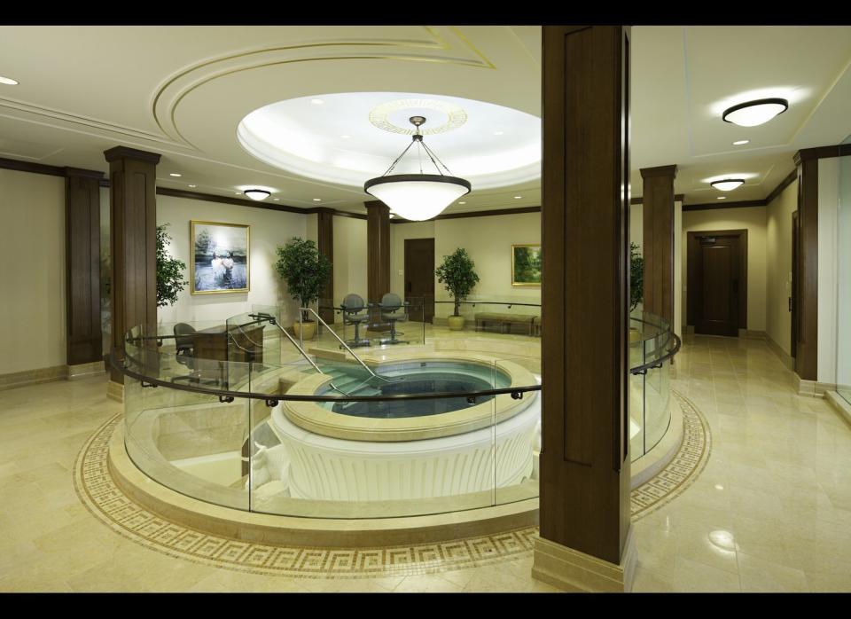 The baptismal font in the Kansas City Missouri Temple.