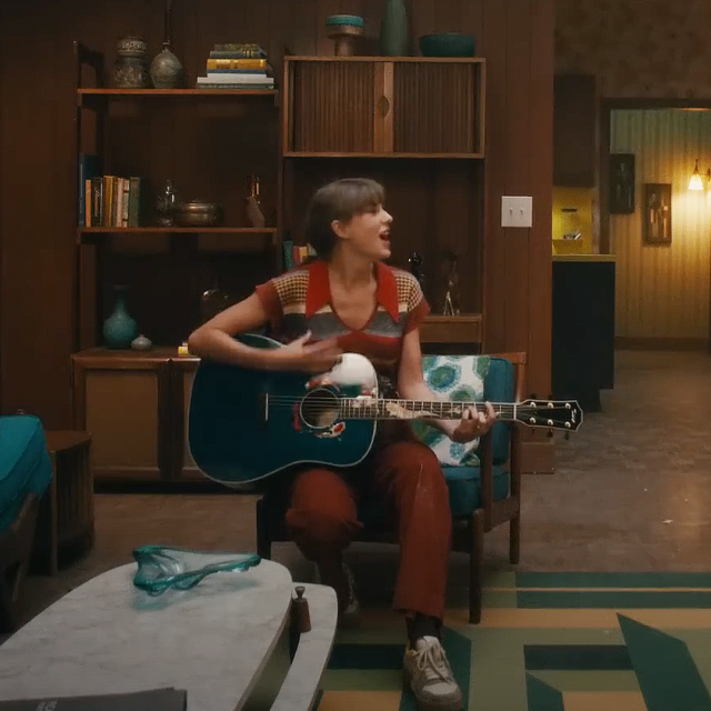 Taylor Swift's 'Anti-Hero' Home Decor Is A Modern 1970s Dream